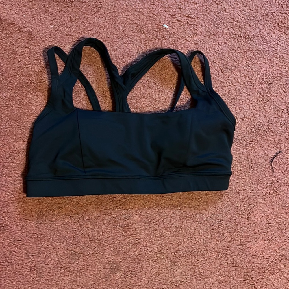 Black sport bra strapped back